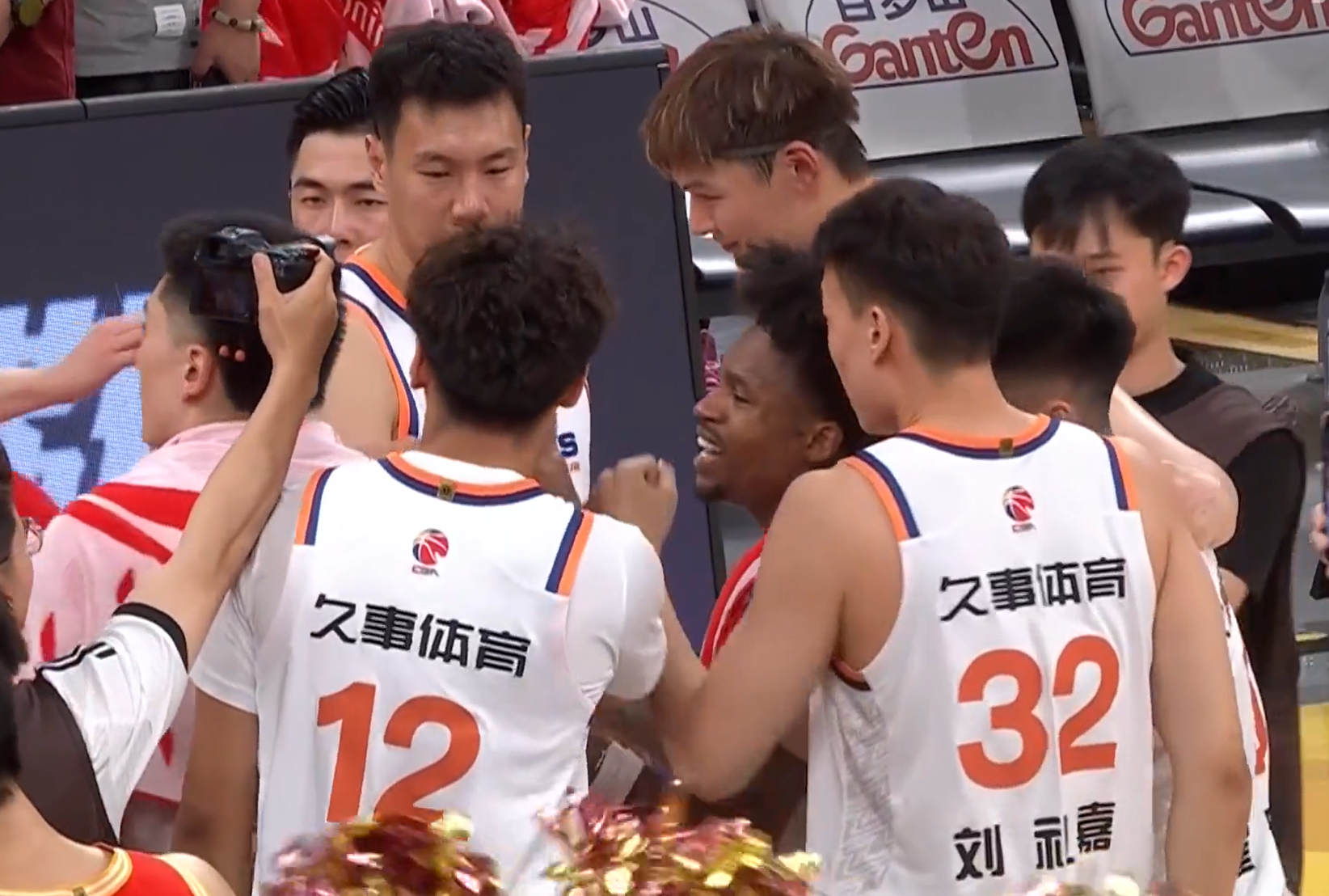 九游娱乐官方网站-中肯，刘炜给上海队提了4条建议！